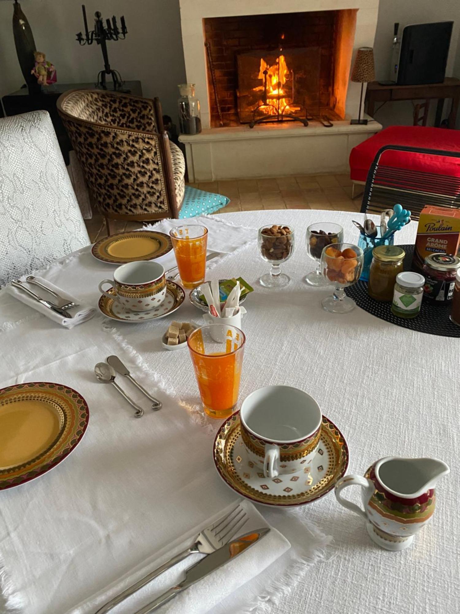 Mornac-sur-Seudre Le 5 Bis Bed & Breakfast エクステリア 写真
